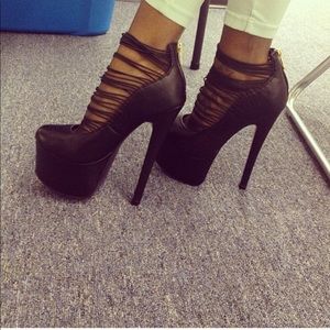 Black Leather London Trash Ceres BRAND NEW